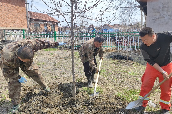 1714268441676175.jpg 北崗植樹.jpg