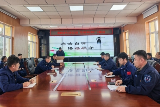 機(jī)械化撲火大隊(duì)黨支部開展 “黨員故事話清風(fēng)”主題活動（2）.jpg